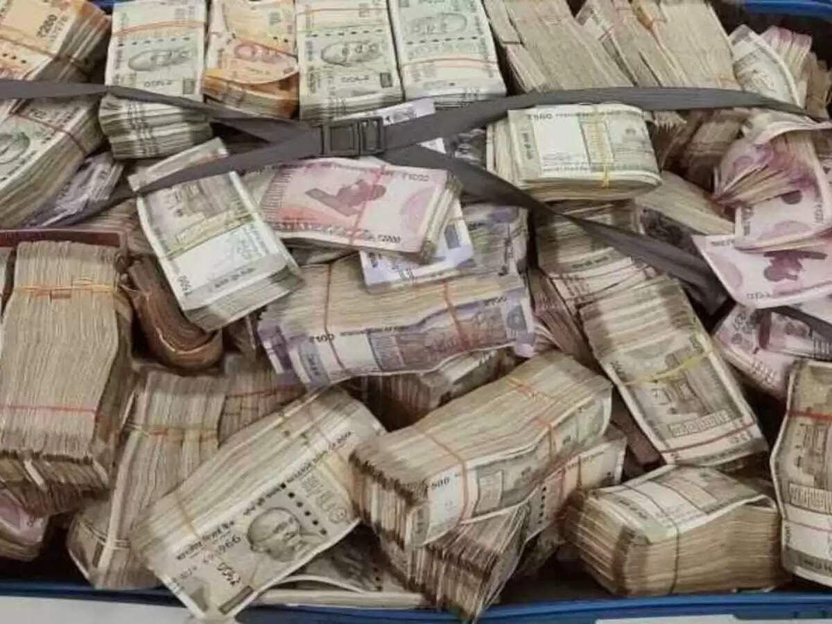 IT Raid: गहलोत के मंत्री पर इनकम टैक्स का छापा, जानिए पूरी खबर