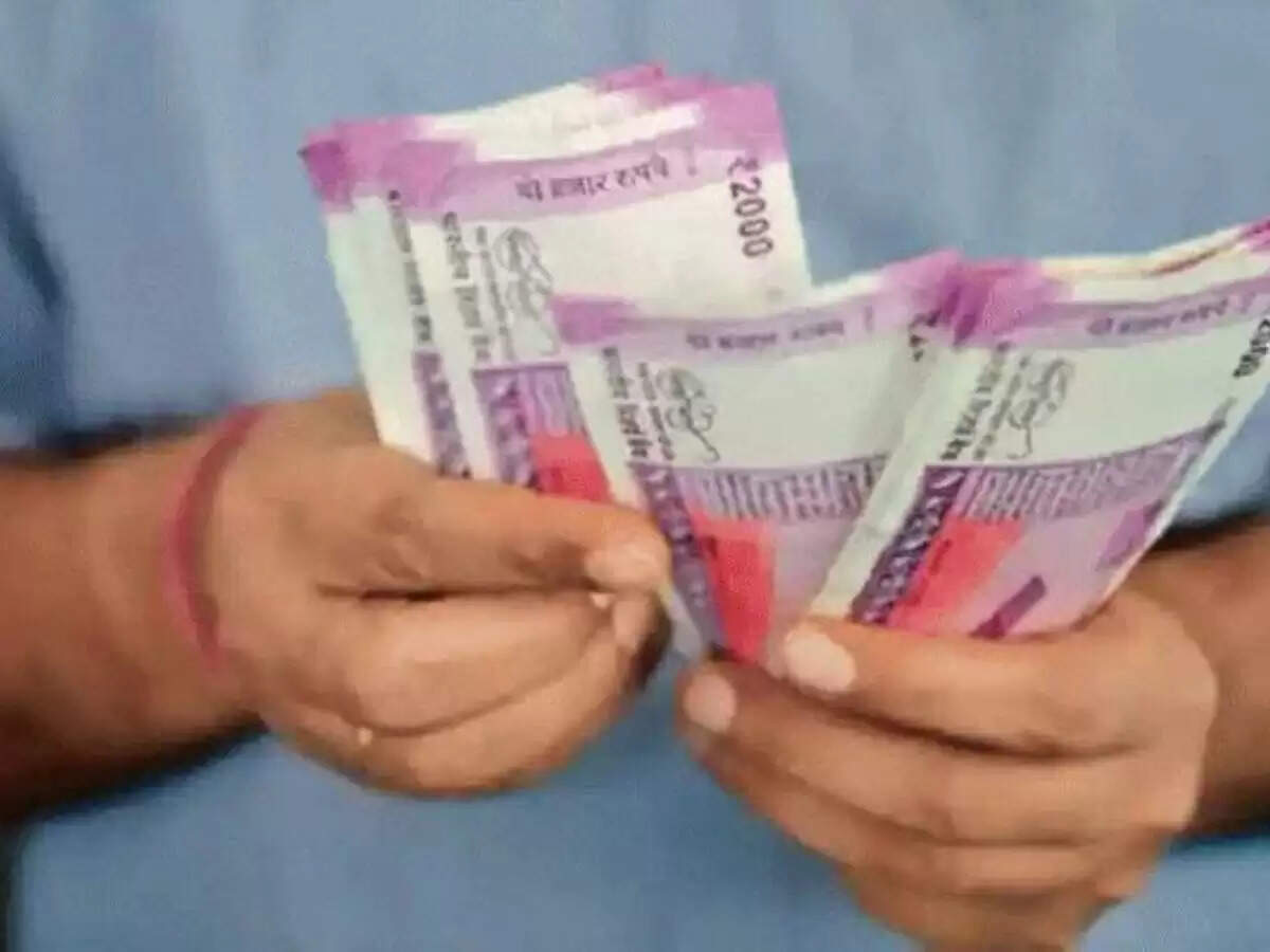 7th Pay Commission: केंद्रीय कर्मचारियों की बल्ले-बल्ले, DA हाइक से पहले सरकार ने किया यह बड़ा ऐलान