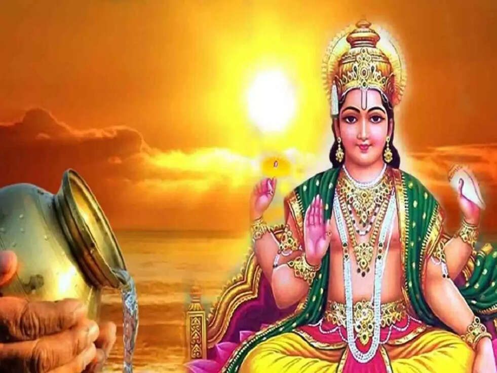 Lord Surya: ये दान करने से खुल जाती किस्मत, सूर्य देते है साथ