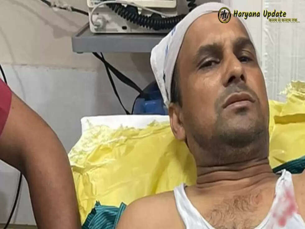 Crime News: स्कूटी रोककर कर रहा था फोन पर बात, मकान मालिक ने मारी गोली