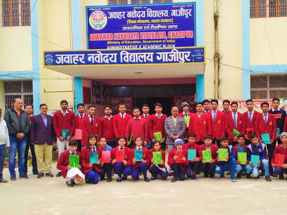 नवोदय विद्यालय समिति में TGT, PGT के रिक्त पदों पर बंपर भर्तियां