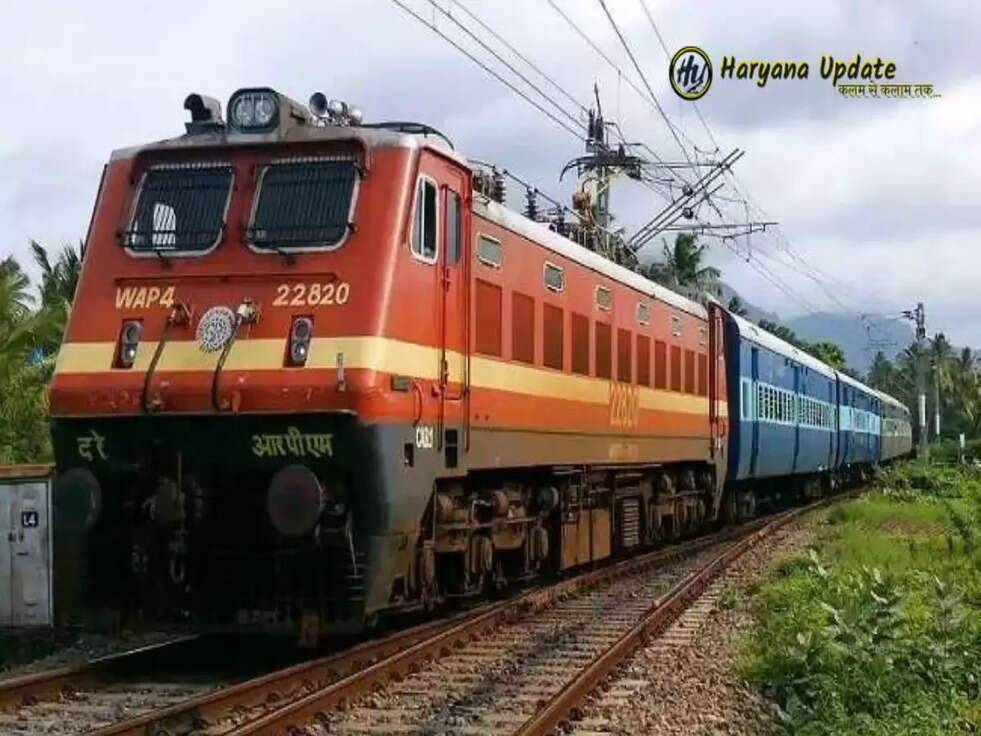 TTE ने एक साल के बच्चे साथ सफर कर रहे यात्री की ऐसे की मदद, लोगों ने कह डाली ये बात 