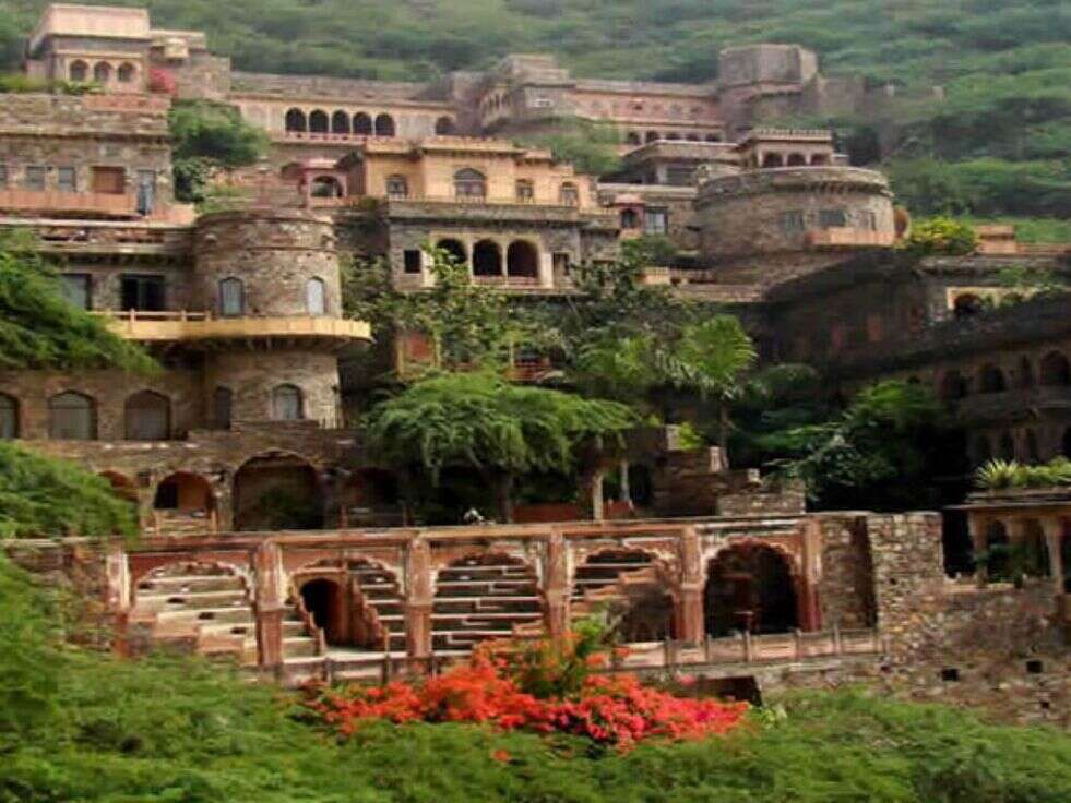 Places in Haryana: हरियाणा के पिंजौर शहर के पास हैं ये चार खूबसूरत हिल स्टेशन!