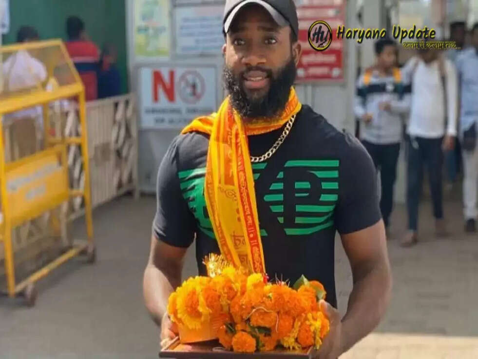 बल्लेबाज ने बदला ऐसा गियर, अगली 26 गेंद पर बना डाले इतने रन &nbsp;