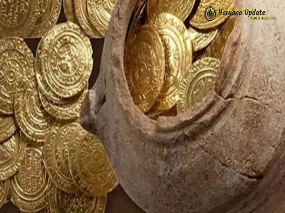 खुदाई में मिला मजदूरों को एक करोड़ का खजाना, फिर हुआ ये 