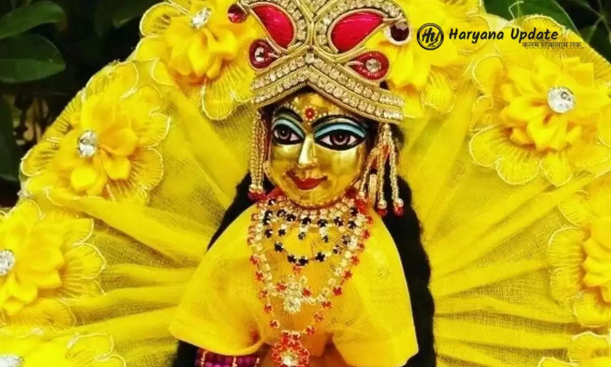 Krishna Janmashtami 2022: कान्हा की छाती पर क्यों बनाते हैं पैर के चिन्ह, जानिए खासियत