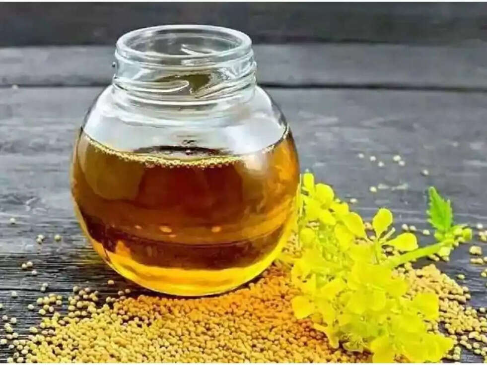 Mustard Oil: There was a smile on the faces of the customers using mustard oil, there was a big drop in the price, know the rate