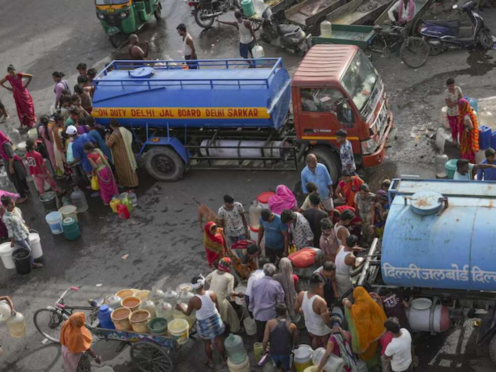दिल्ली जल संकट delhi water crisis के बीच आई एक और समस्या, VIP इलाकों मे आ गयी ये दिक्कत