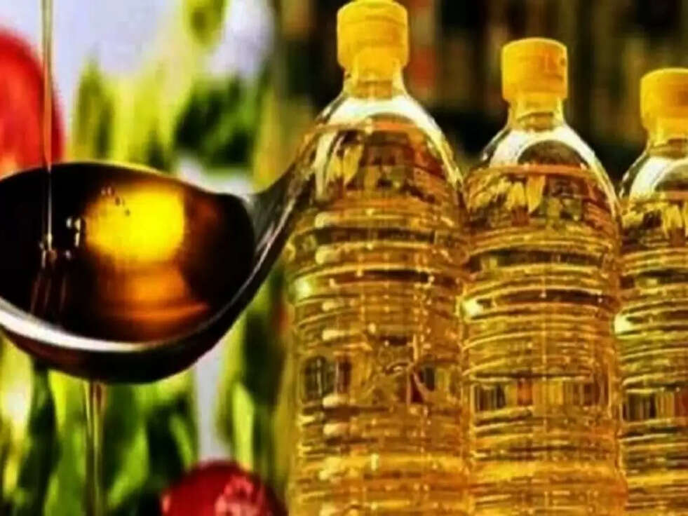  सरसों पक्की और कच्ची घानी तेल 40 रुपये हुआ महंगा, अब इतनी हुई कीमत 