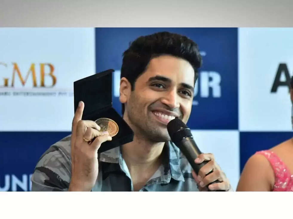 Adivi Shesh received honorary medal from black cat commando