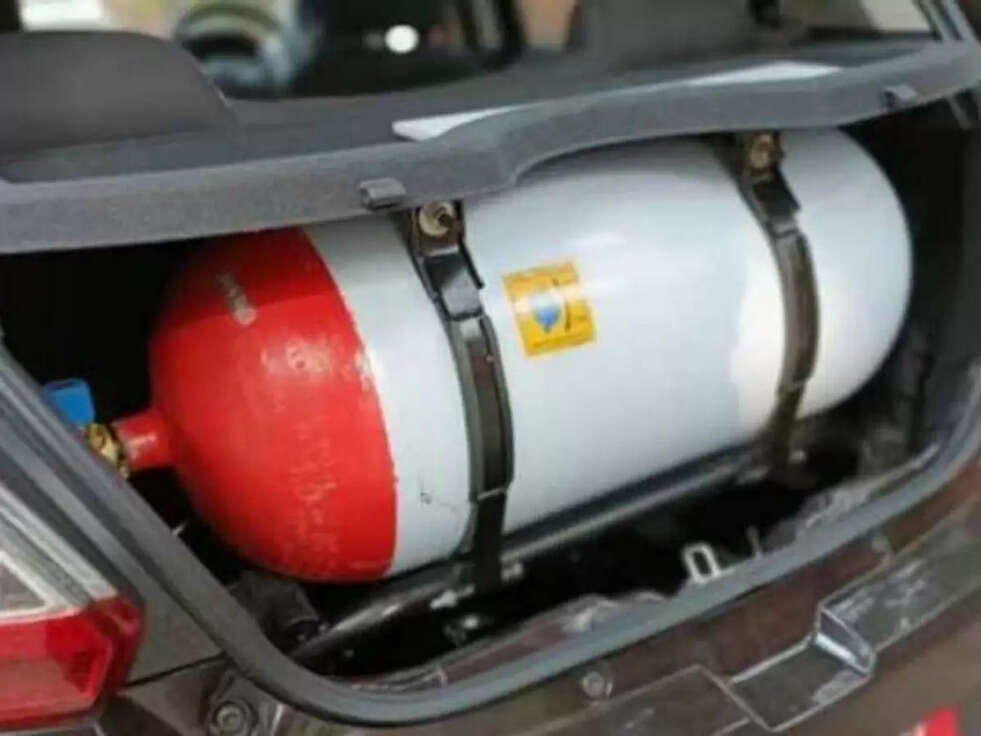 Best CNG Cars: These cars run as fast as the bike costs, see the price