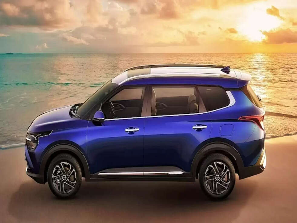 Kia Carens Recall:विश्व की सबसे बड़ी कार कंपनी लेने जा रही 30 हजार गाडियाँ वापस, ये है कारण