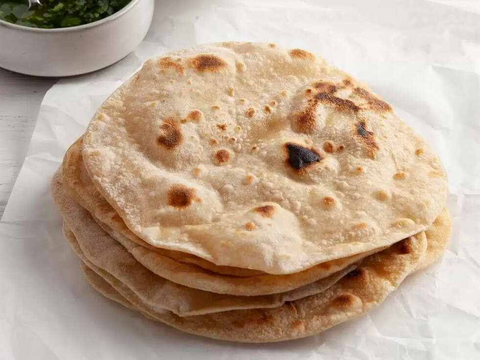 Kent Atta & Bread Maker:Got to make round rotis quickly, neither the hassle of kneading the dough nor any tantrums