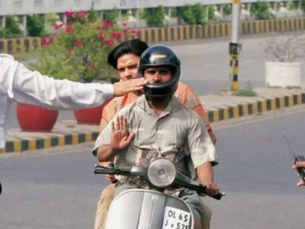 Road Safety: Now 2000 challan will be deducted even if you are wearing a helmet, know the reason